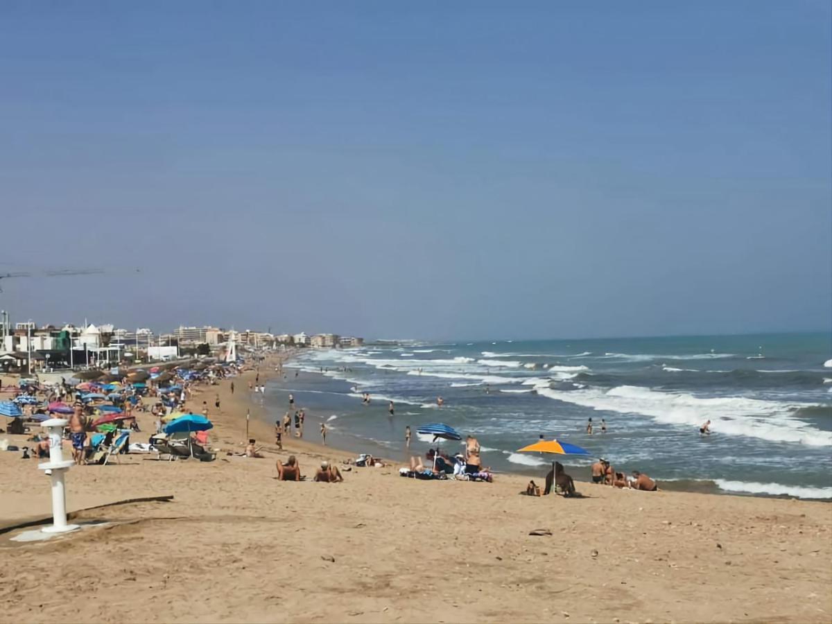 Perfect For Exploring Local Areas And More Torrevieja Exteriér fotografie